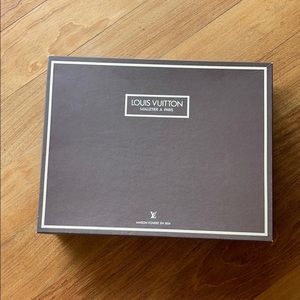 Vintage Louis Vuitton Box .. RARE!